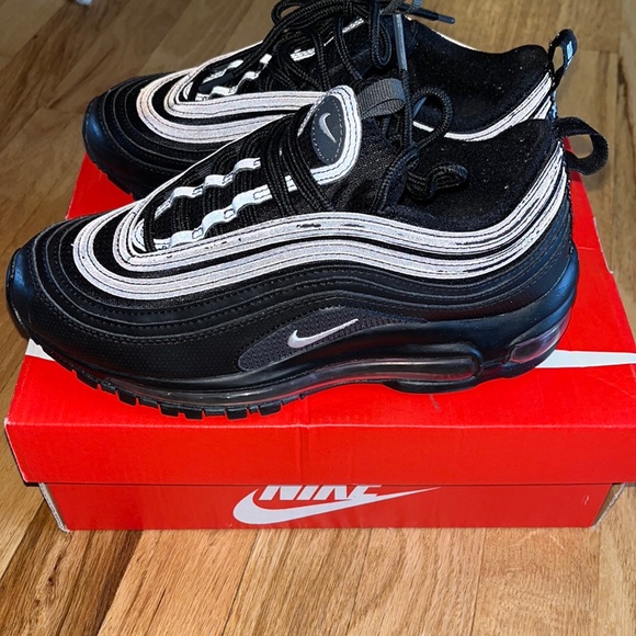 NIKE AIR MAX 97 - Picture 2 of 3